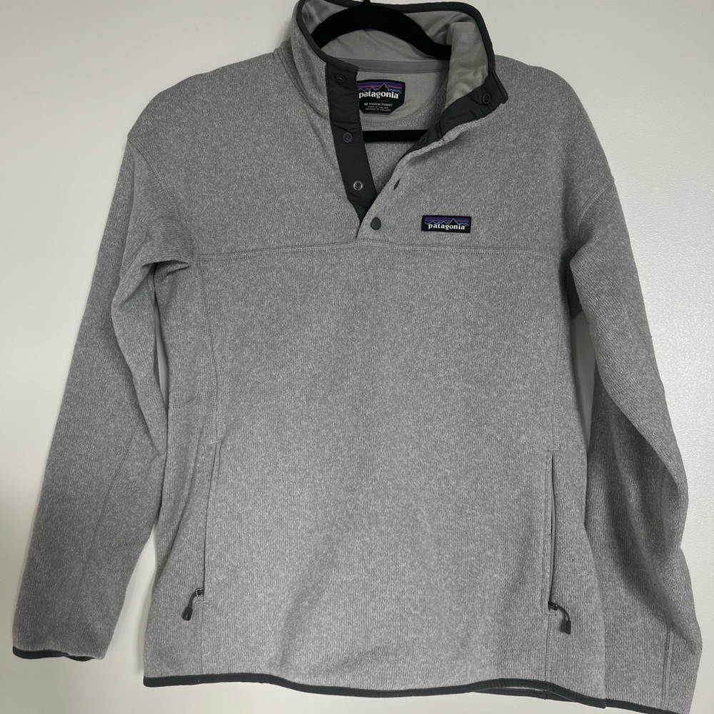 Patagonia Women's Gray Pullover Sweatshirt